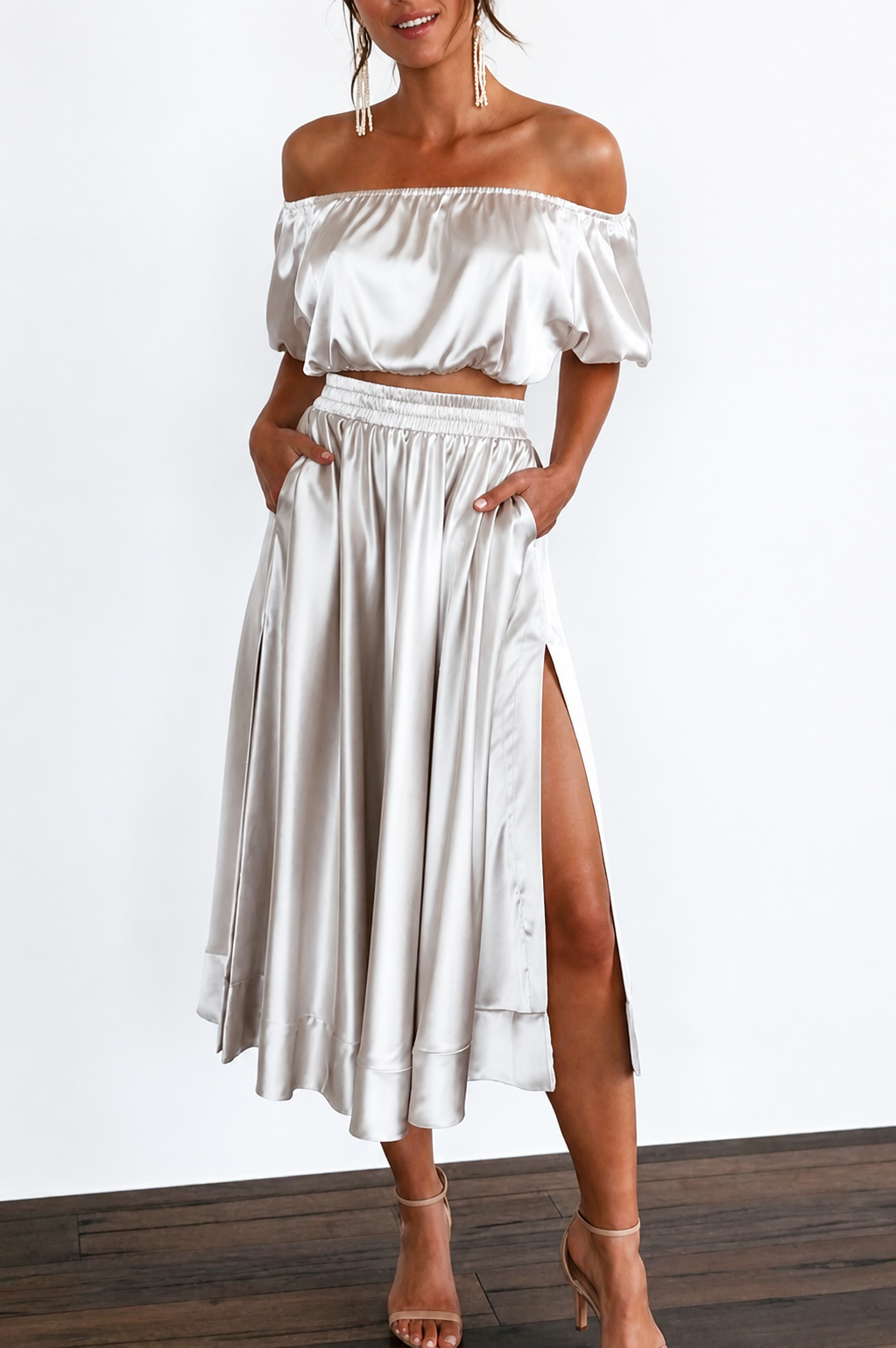 Evening Beach Fashion: Stunning Party Picks
