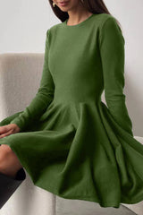 Ruched O-Neck Knit Sweater Dress - View 9 | Clistos