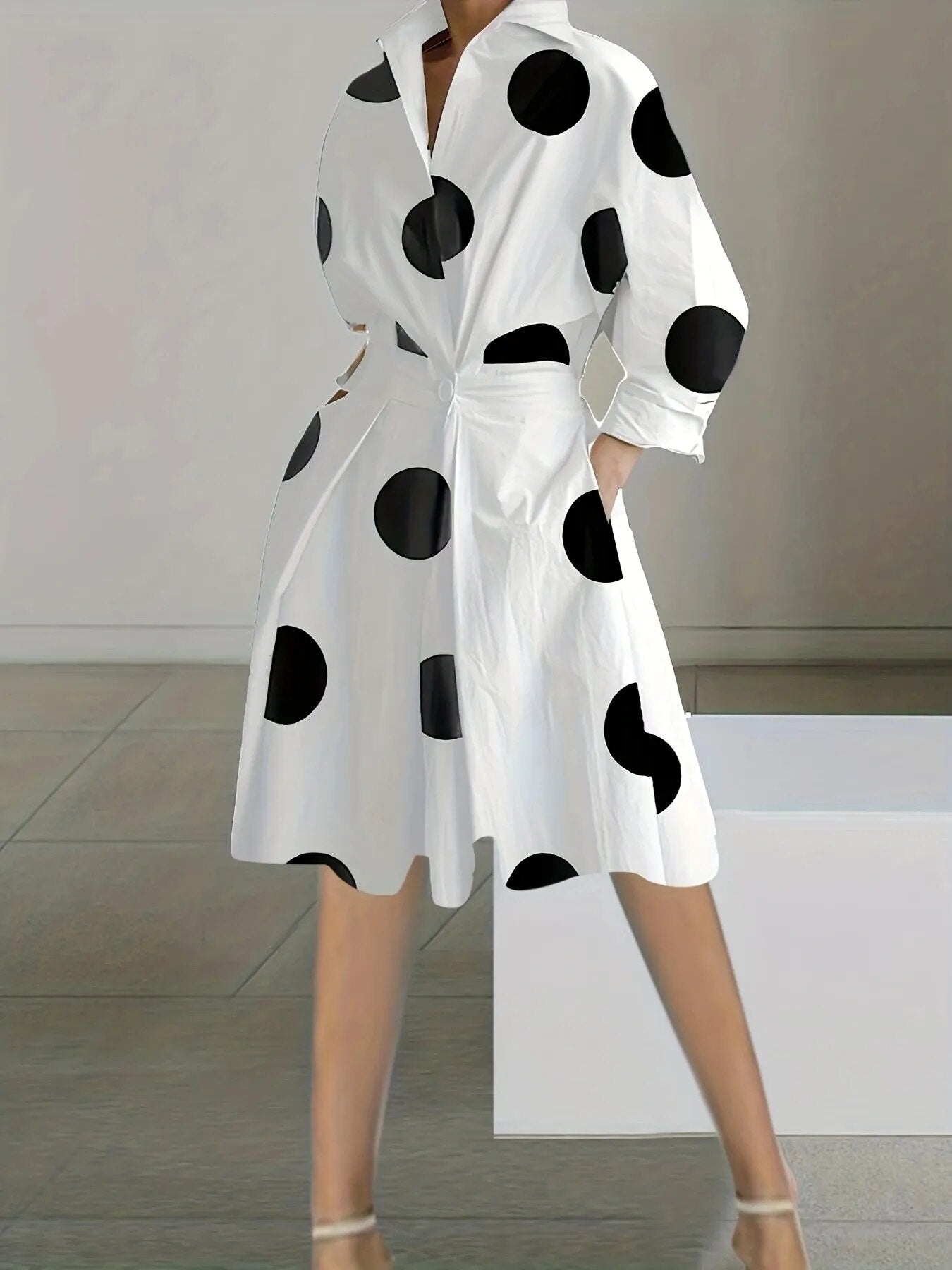 Clistos elegant polka dot collared midi dress - View 7 | Clistos