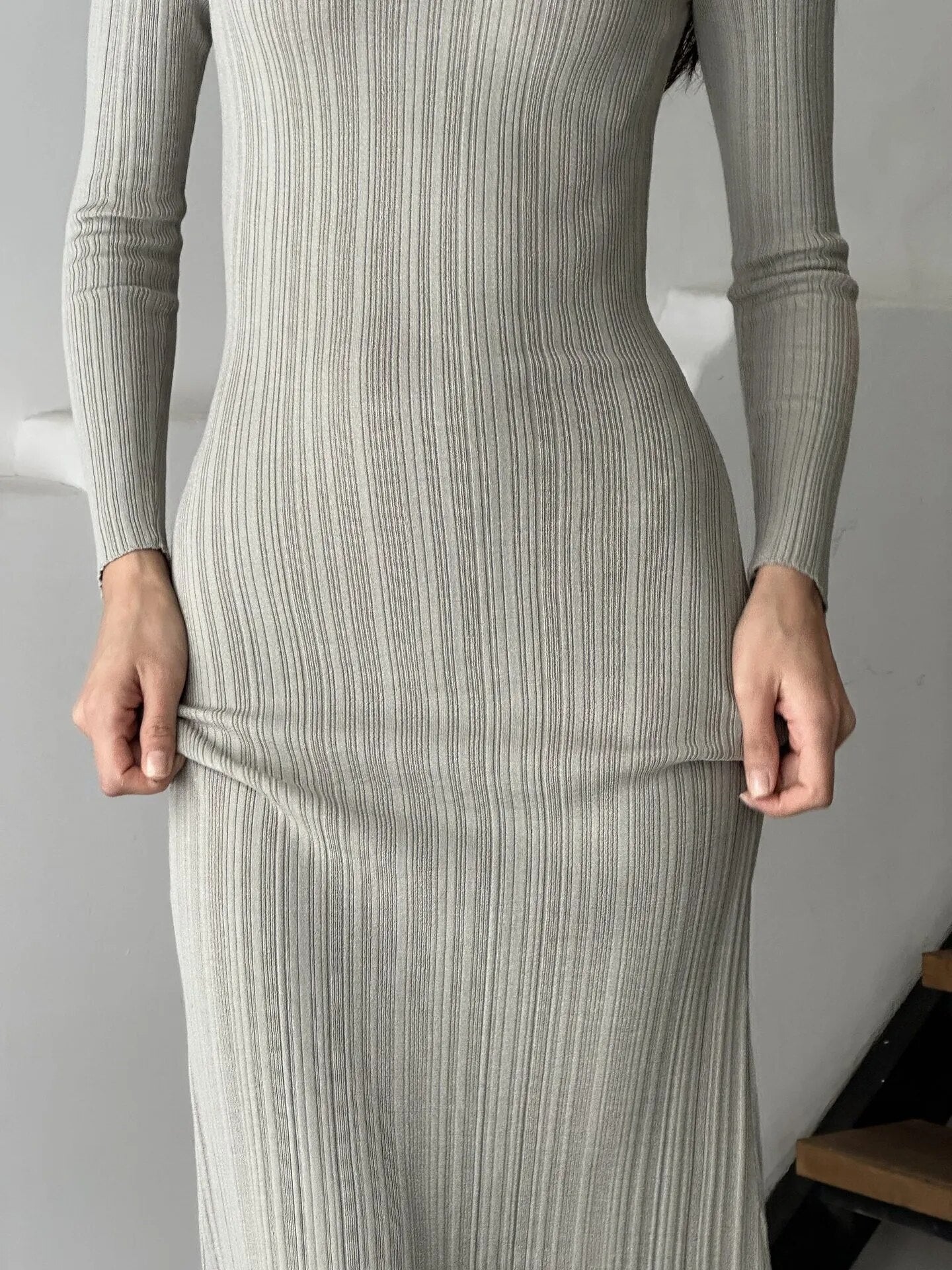 Ribbed knit long sleeve bodycon dress - View 9 | Clistos