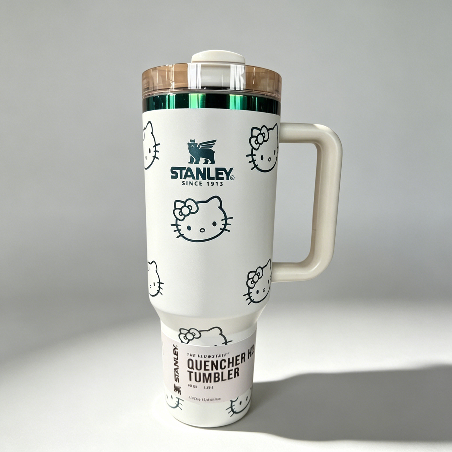 Stanley Hello Kitty 40 oz insulated tumbler with handle in pastel pink - View 3 | Clistos