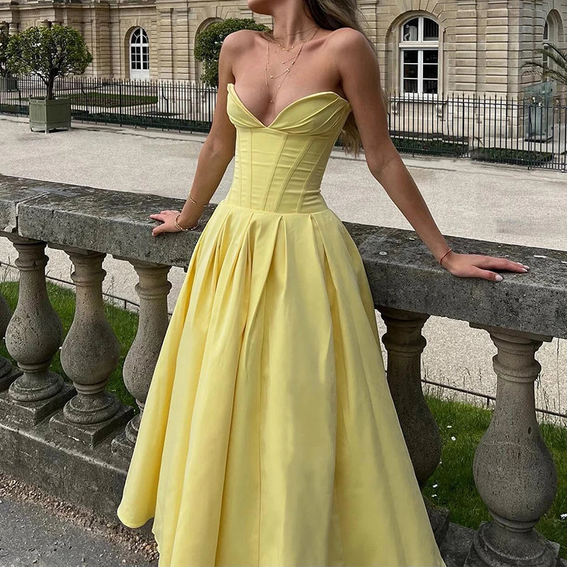 Elegant V-neck satin party gown with sweetheart neckline and corset bodice - View 17 | Clistos