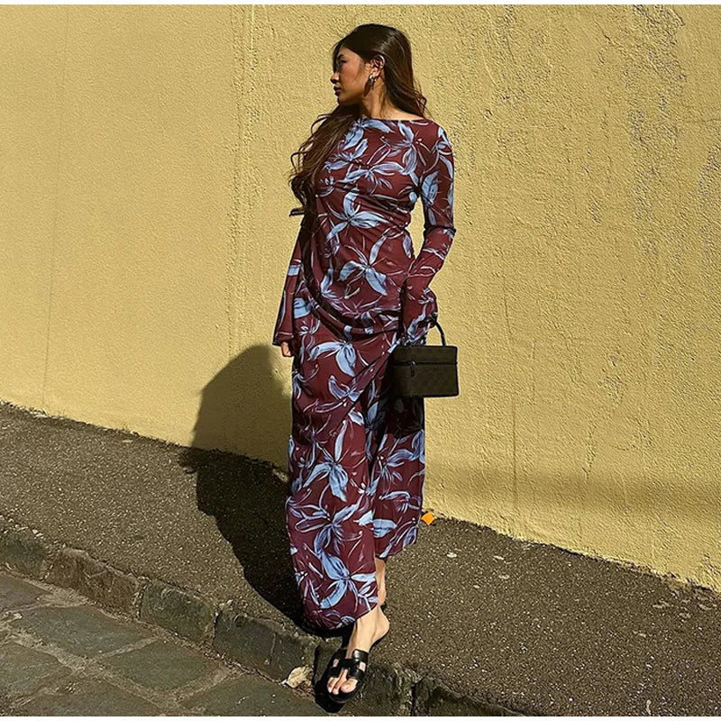 Elegant bell sleeve floral print maxi dress - View 8 | Clistos