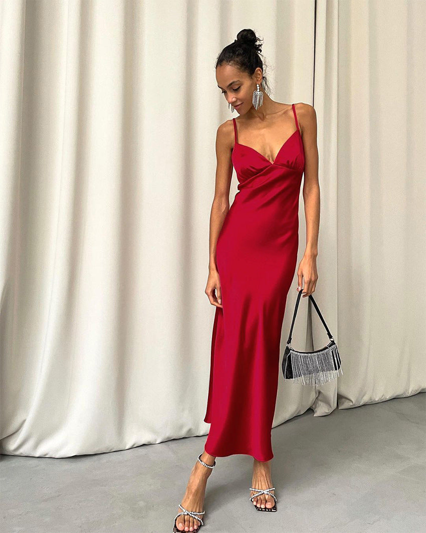 Red V-neck spaghetti strap midi satin slip dress - View 7 | Clistos