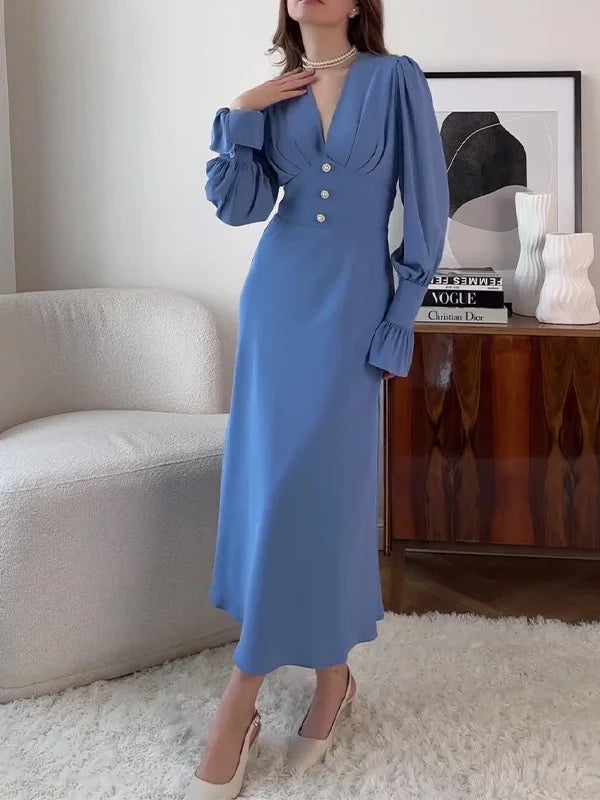 V-neck ruched crepe fit and flare dress - View 11 | Clistos