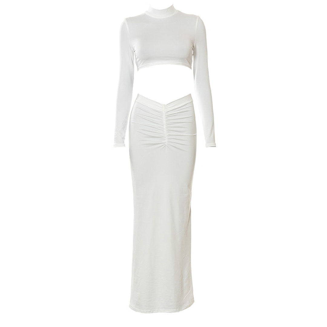 White long-sleeved crop top with a cut-out