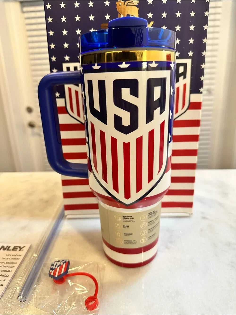Stanley USA Soccer Limited Edition Quencher 2.0 Tumbler 40oz Blue with USA soccer crest and patriotic packaging - View 1 | Clistos